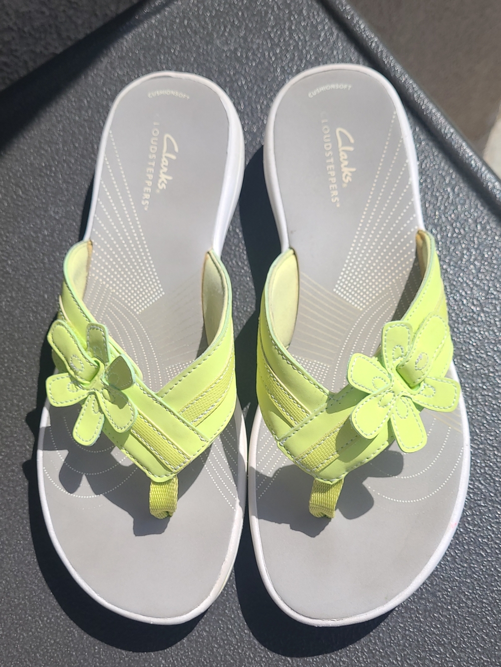 Clarks Brinkley Flora Cloudsteppers Flip-Flops